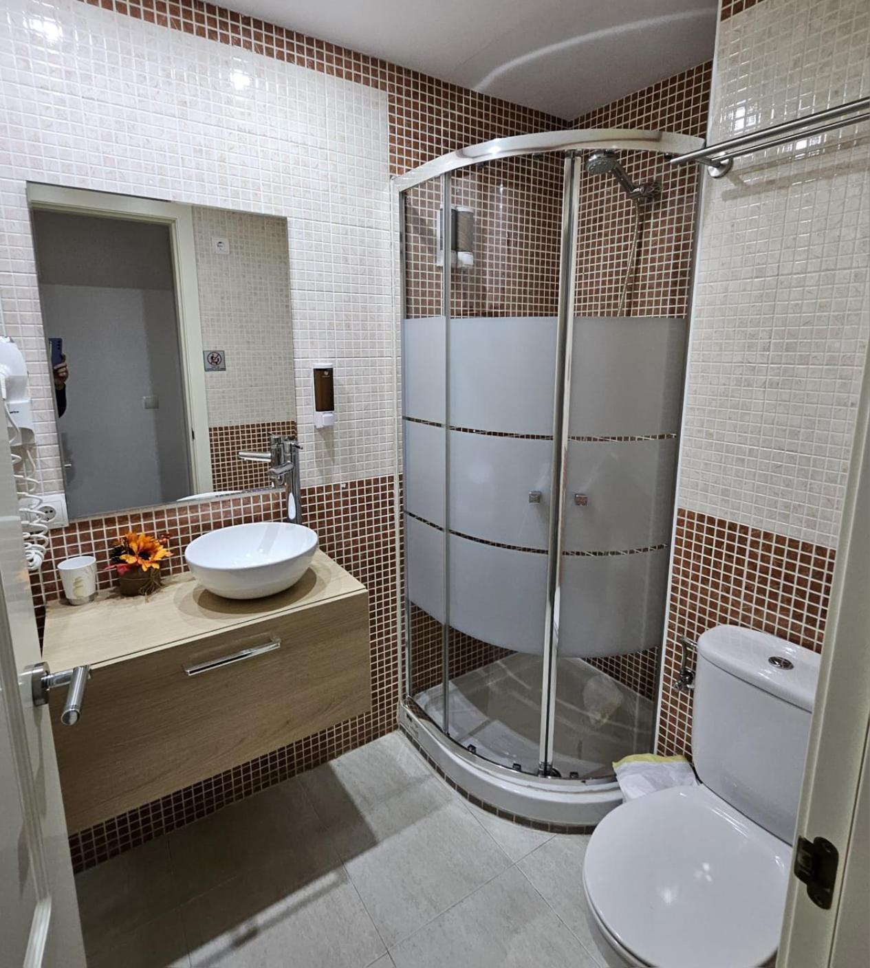 Apartamento Vilallonga 菲格拉斯 外观 照片