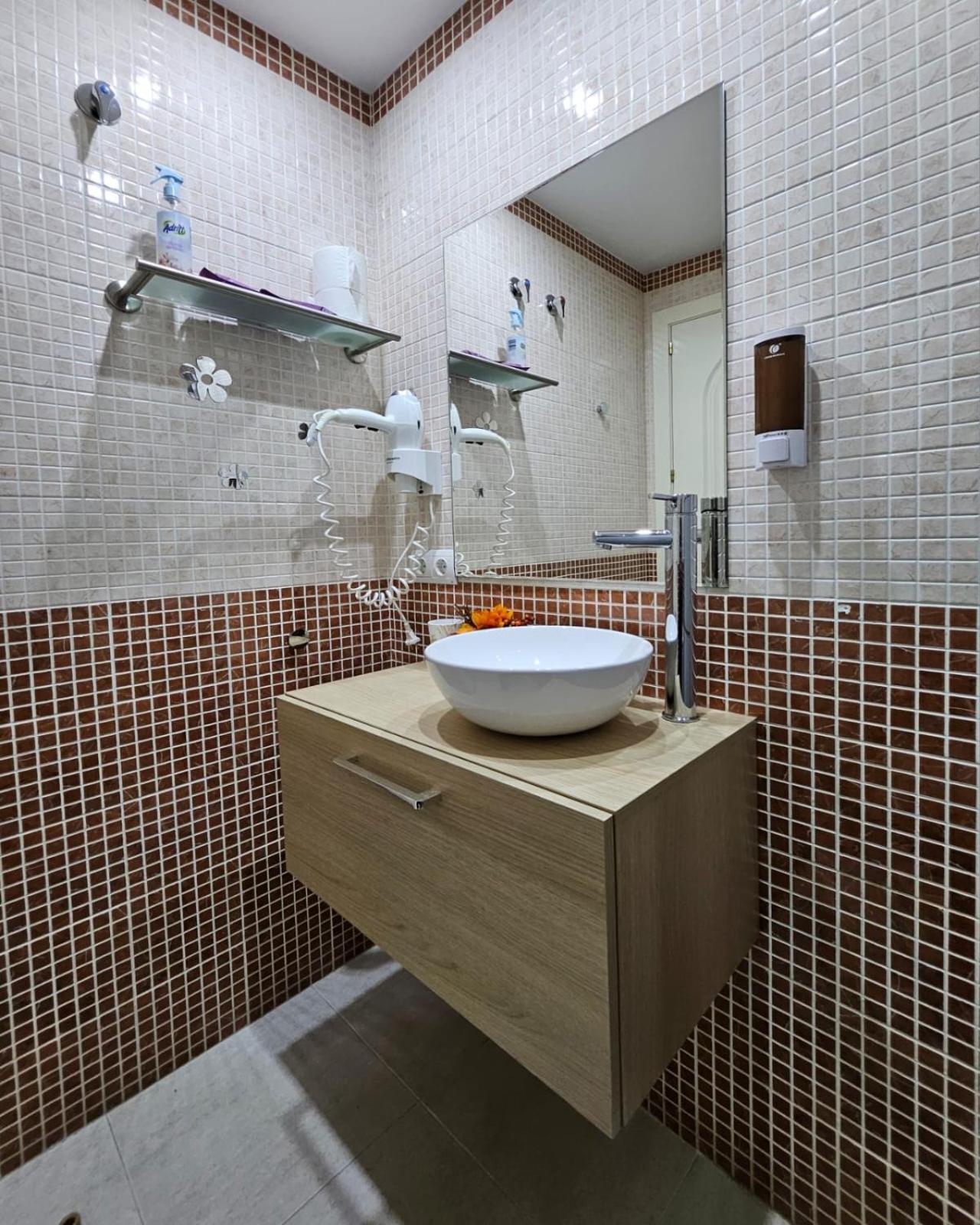 Apartamento Vilallonga 菲格拉斯 外观 照片